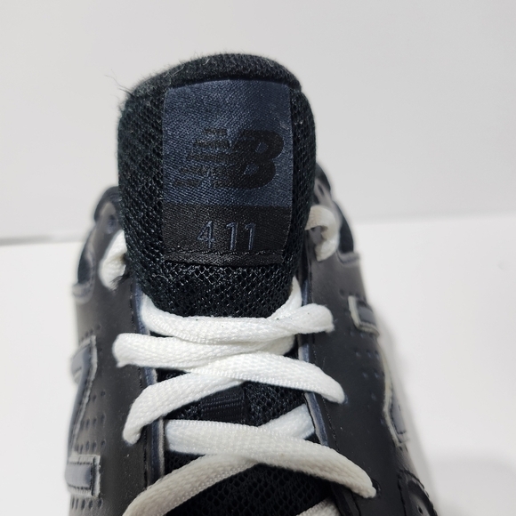 New Balance Black and Gray Athletic Shoes with Breathable Upper - Picture 10 of 10